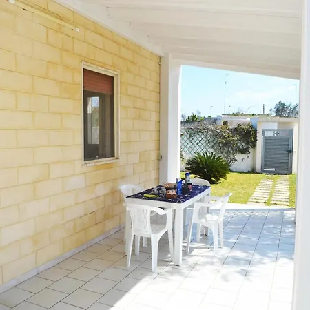Comfortable Italian With Garden And Bbq Holiday home San Foca