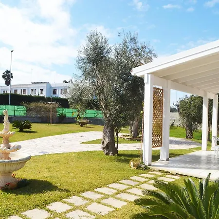 Comfortable Italian With Garden And Bbq *