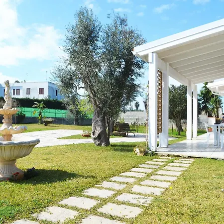 Comfortable Italian With Garden And Bbq San Foca