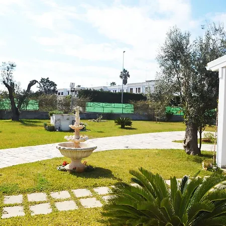 Comfortable Italian With Garden And Bbq * San Foca
