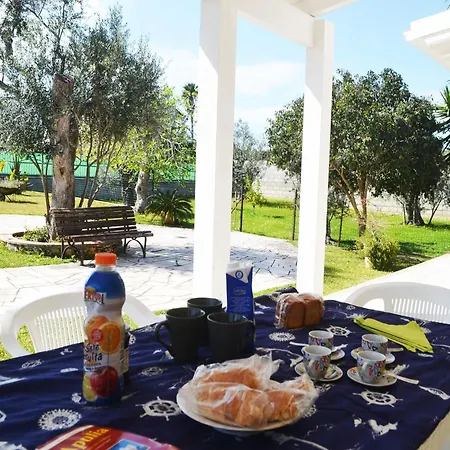 Comfortable Italian With Garden And Bbq * San Foca
